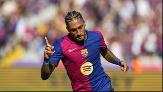 Barcelona vapulea al Valladolid (7-0) y mantiene el pleno de victorias en LaLiga