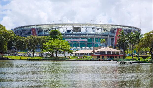 Este el moderno estadio Arena Fonte Nova de Salvador de Bahía. (Foto: AFP).