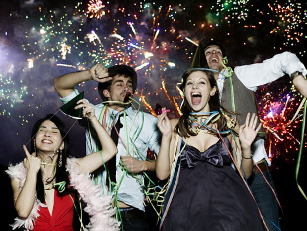 Feliz Año Nuevo 2025: imágenes alusivas para dedicar en redes socales a tus familiares y amigos