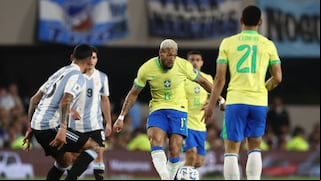 Pronósticos Brasil vs Paraguay: partido que promete muchos goles