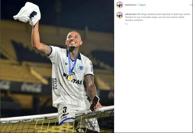 Sebastián Britos mandó sus condolencias luego de la muerte de Juan Izquierdo.