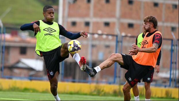 Adrian Ascues cumplió con un día de entrenamientos en el Cusco. (Foto: Cienciano)