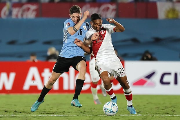 Perú y Uruguay se ven las caras el viernes 11 de octubre por la fecha 9 de las Eliminatorias al Mundial 2022. (Foto: Getty Images)