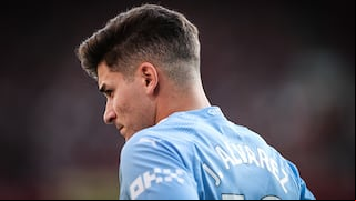 Barcelona sueña con Julián: la cláusula que le permitiría salir del Manchester City