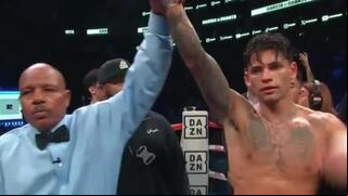 Ryan García derrota por nocaut a Oscar Duarte y es campeón WBA Gol Wélter