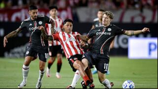 Goles, video y resumen: River venció 2-1 a Estudiantes por la Liga Profesional Argentina